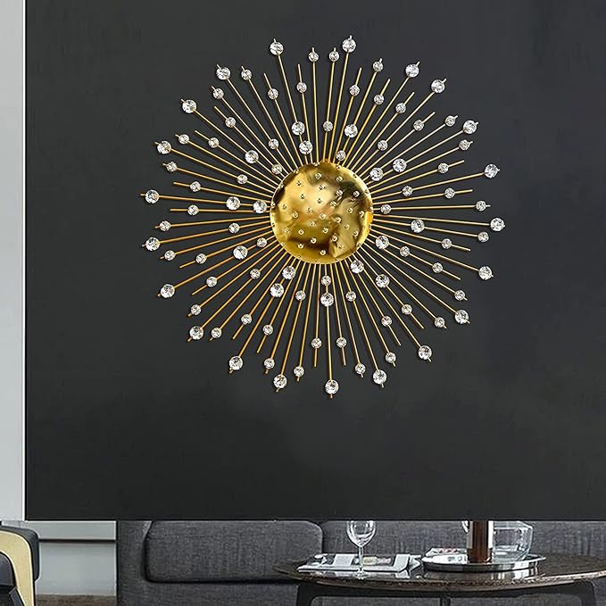 Modern wall decoration ideas are all about combining luxury with simplicity, and handcrafted metal wall décor perfectly embodies this trend. 